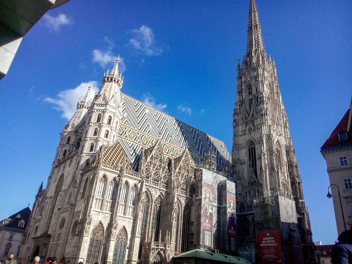 Eden In Stephansdom Вена Экстерьер фото